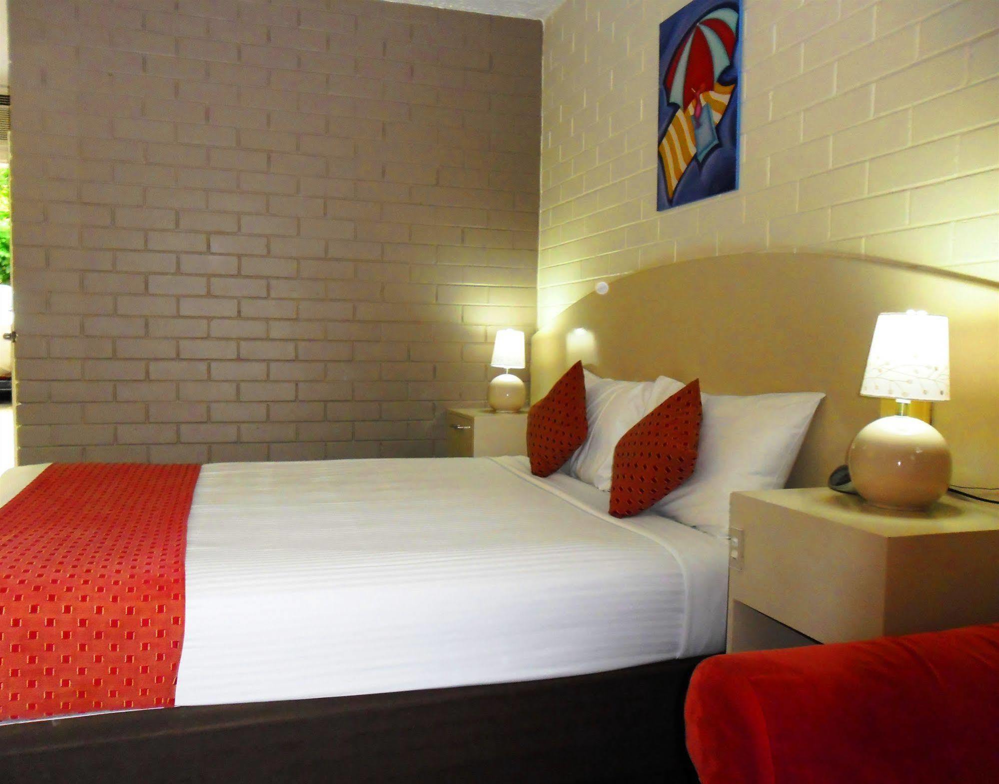 Mooloolaba Motel Esterno foto